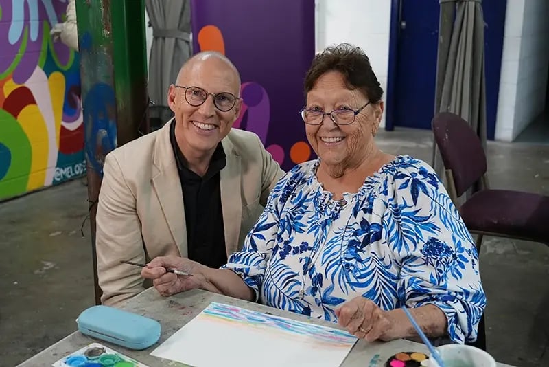 Dr Duncan McKellar with local artist Aunt Ella McGrath